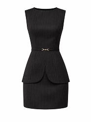 Try on Dress 14 online with AI
