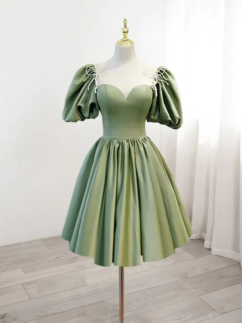 Try on Dress 21 online with AI