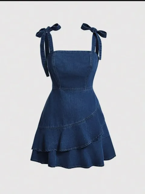 Try on Dress 4 online with AI