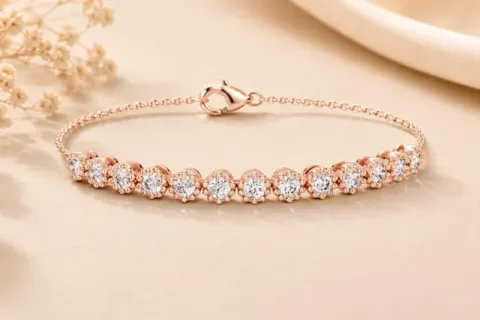 Try on Bracelets online with AI