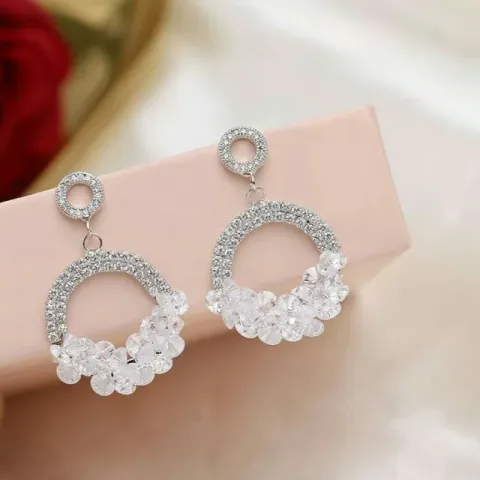Try on Earrings online with AI