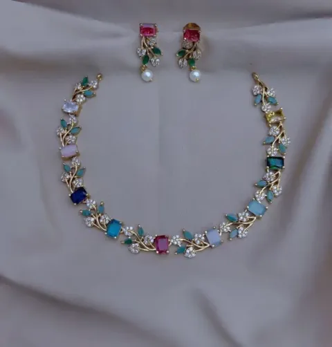 Try on Necklace & earrings online with AI